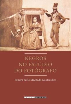 Imagem de NEGROS NO ESTUDIO DO FOTOGRAFO